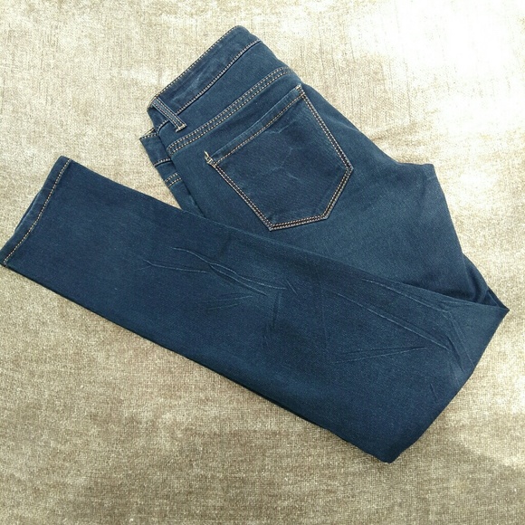 Delia's Olivia Skinny Jeans - Picture 4 of 6